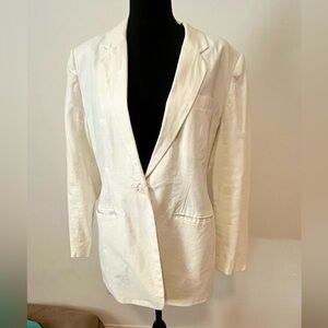 NWOT- Cream, single button blazer.